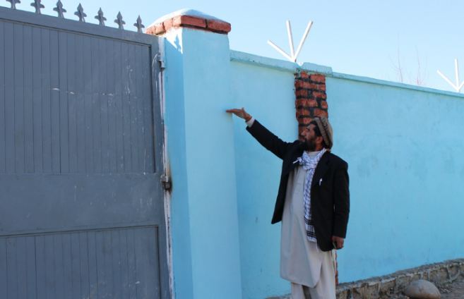 Local Monitors succeeded in raising the wall and installing a gate in Abdul Raqeb High school of Kapisa!